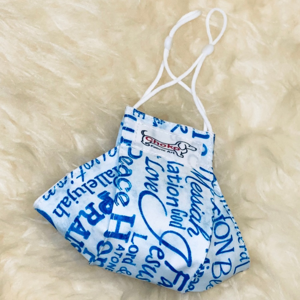 Woman’s Face Mask